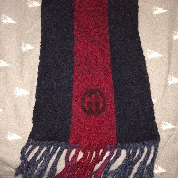 GUCCI CASHMERE SCARF - Picture 2 of 2